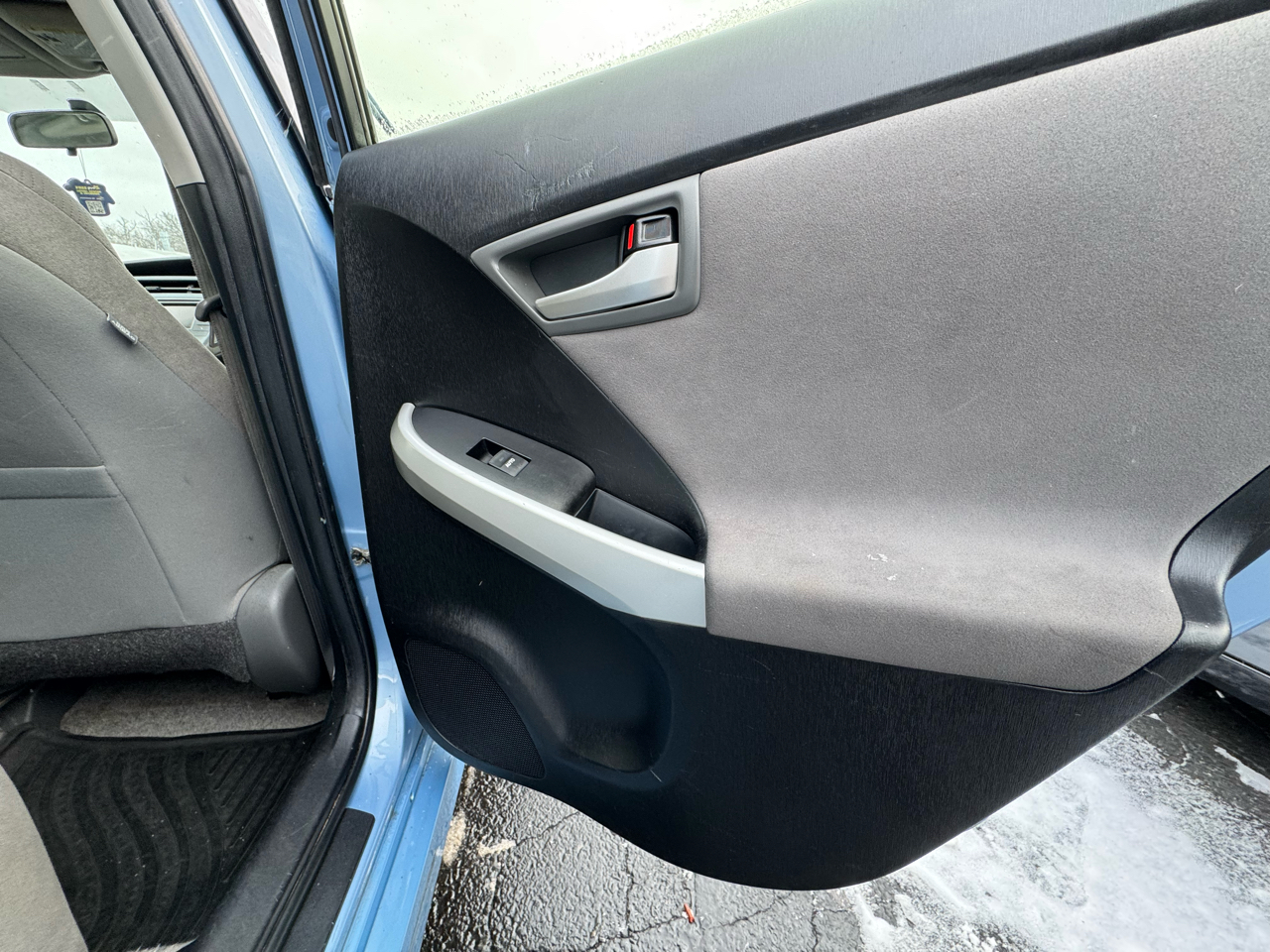 Toyota Prius Plug-In 5dr HB (Natl) 2014