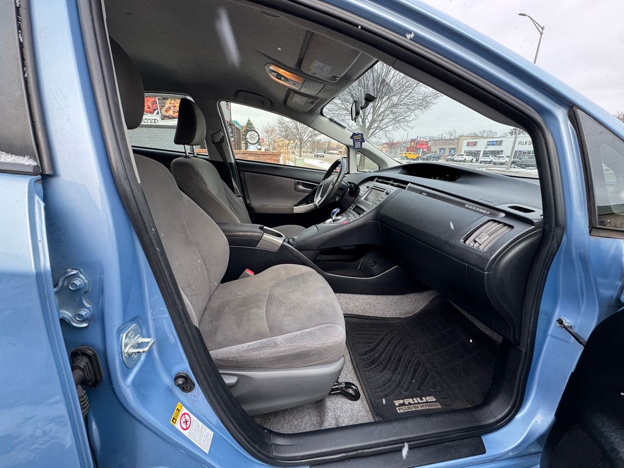 Toyota Prius Plug-In 5dr HB (Natl) 2014