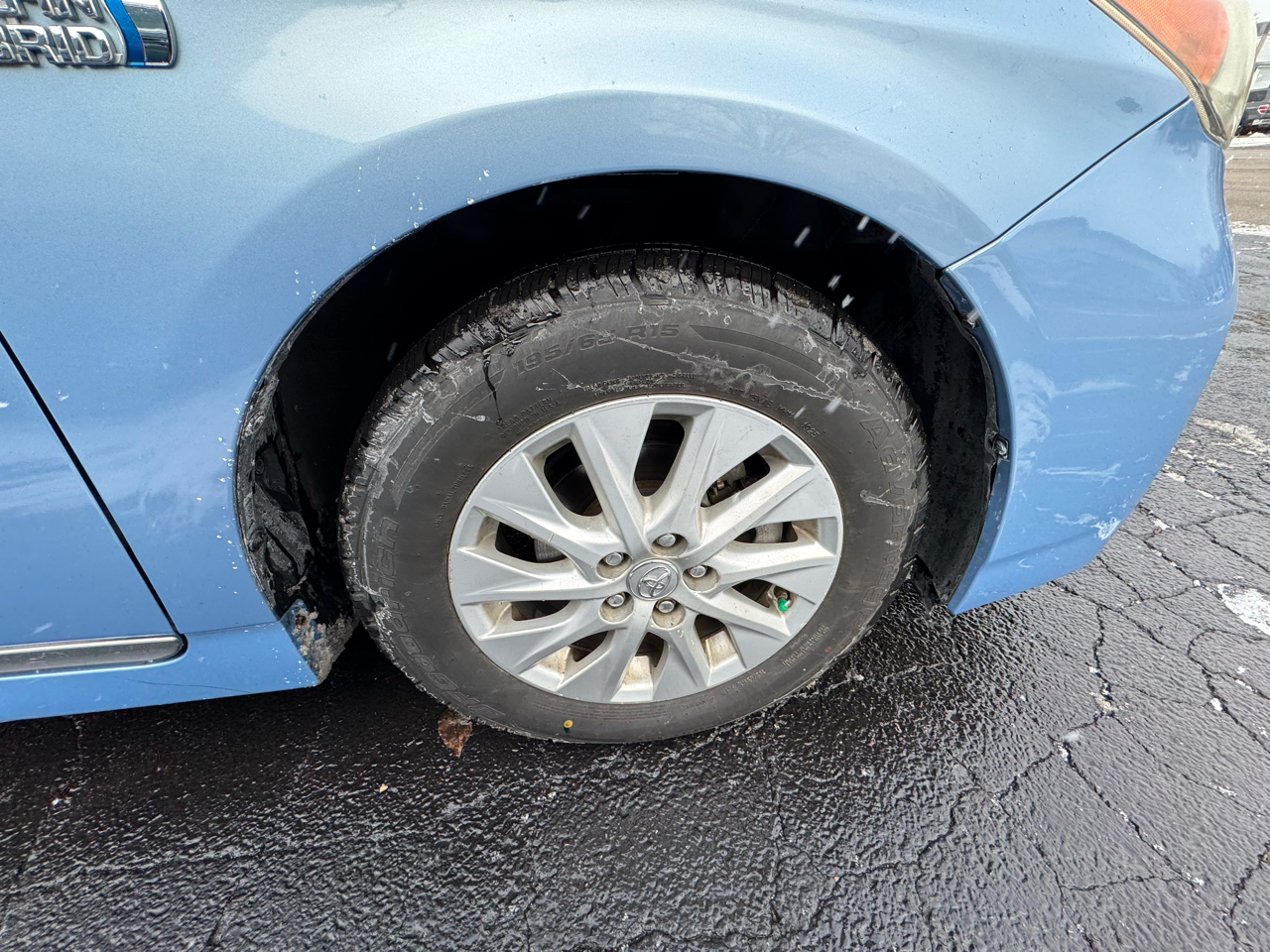 Toyota Prius Plug-In 5dr HB (Natl) 2014