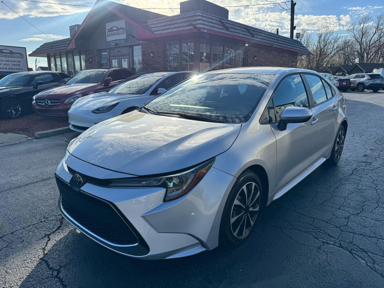 Toyota Corolla LE CVT (Natl) 2022