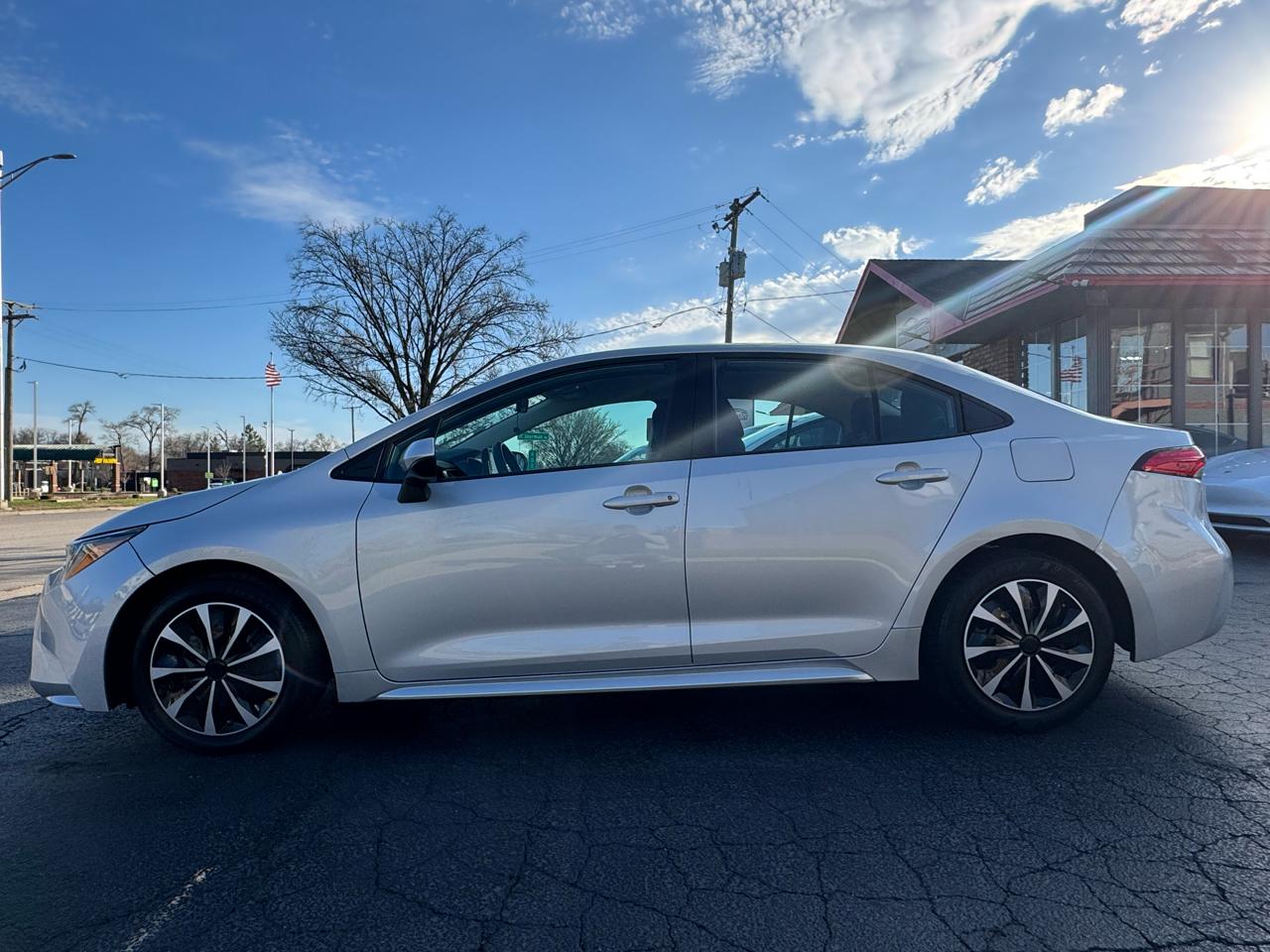 Toyota Corolla LE CVT (Natl) 2022