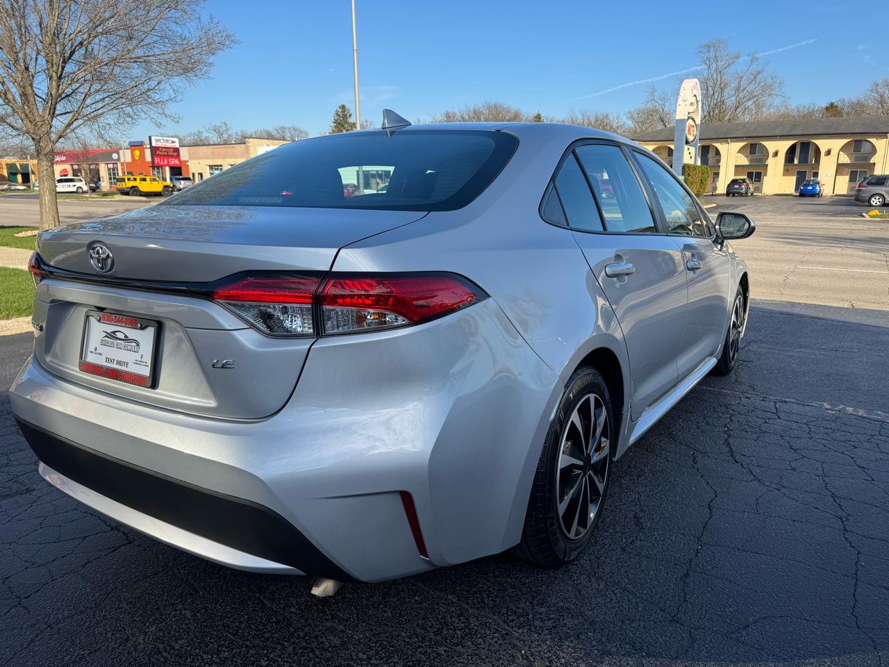 Toyota Corolla LE CVT (Natl) 2022