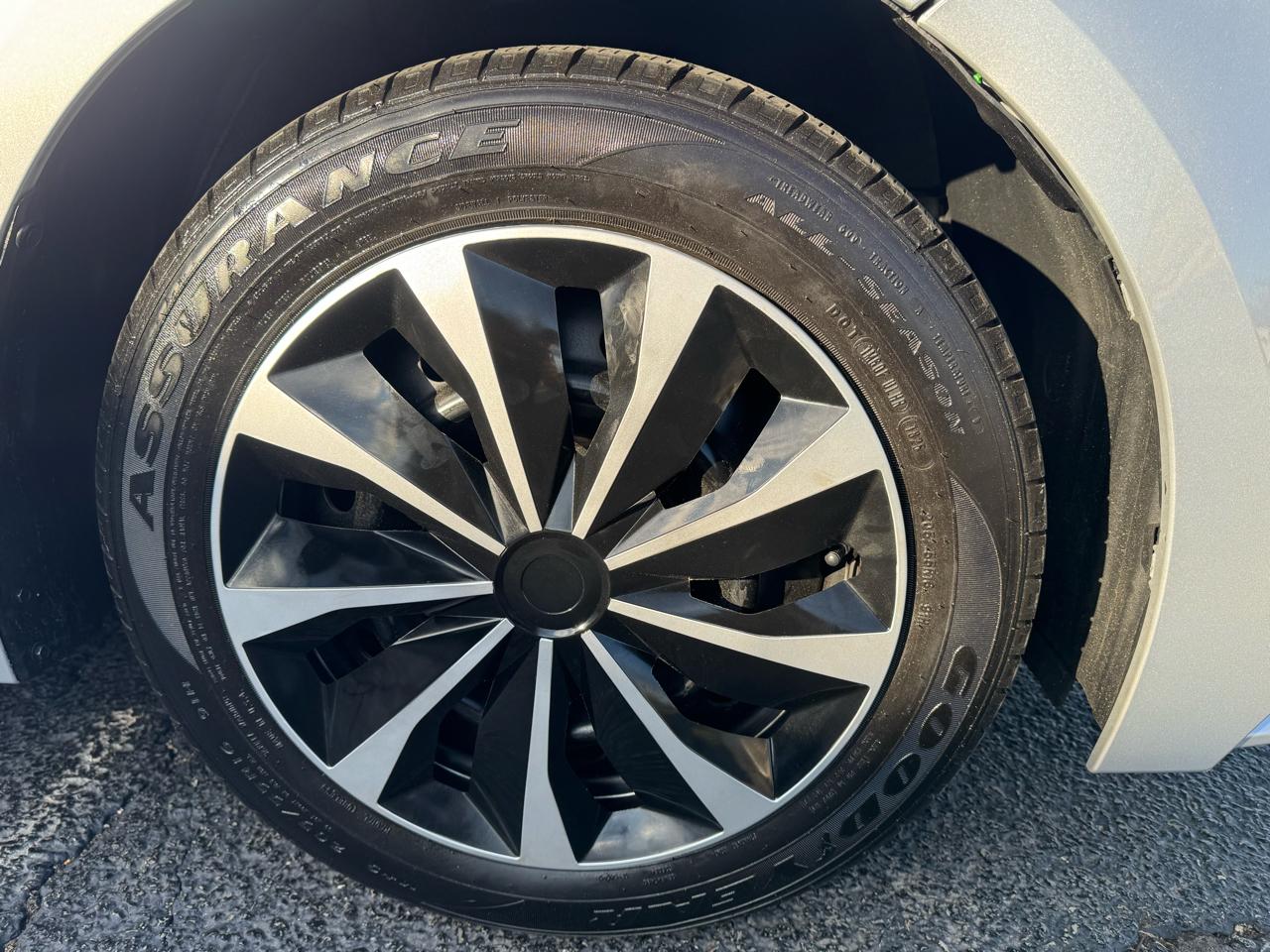 Toyota Corolla LE CVT (Natl) 2022