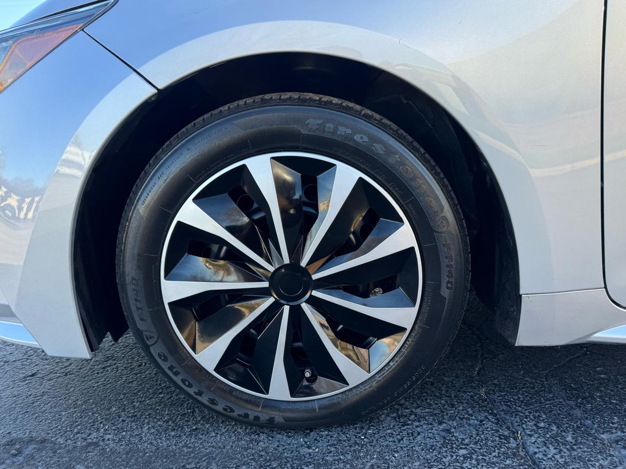 Toyota Corolla LE CVT (Natl) 2022