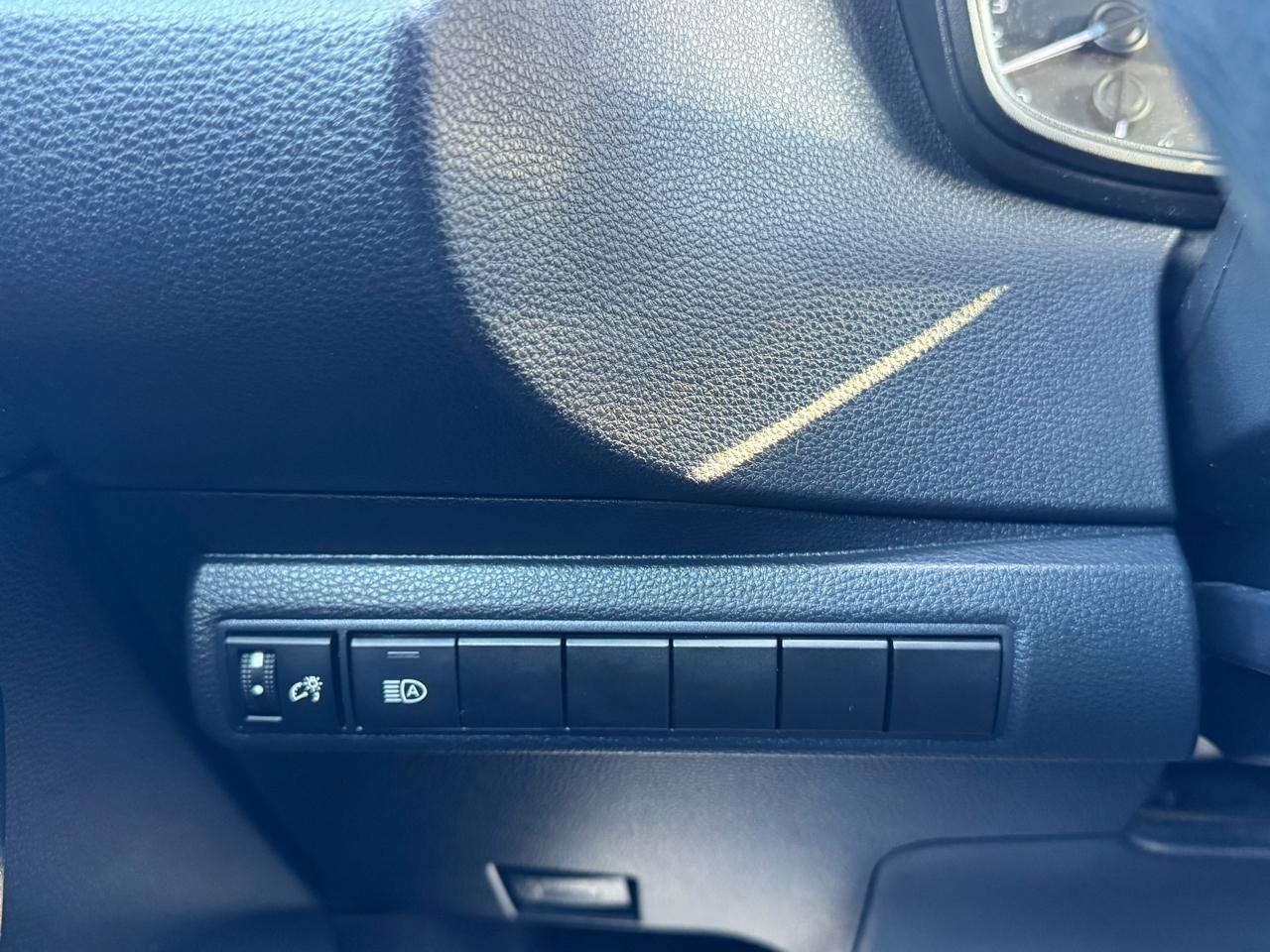 Toyota Corolla LE CVT (Natl) 2022