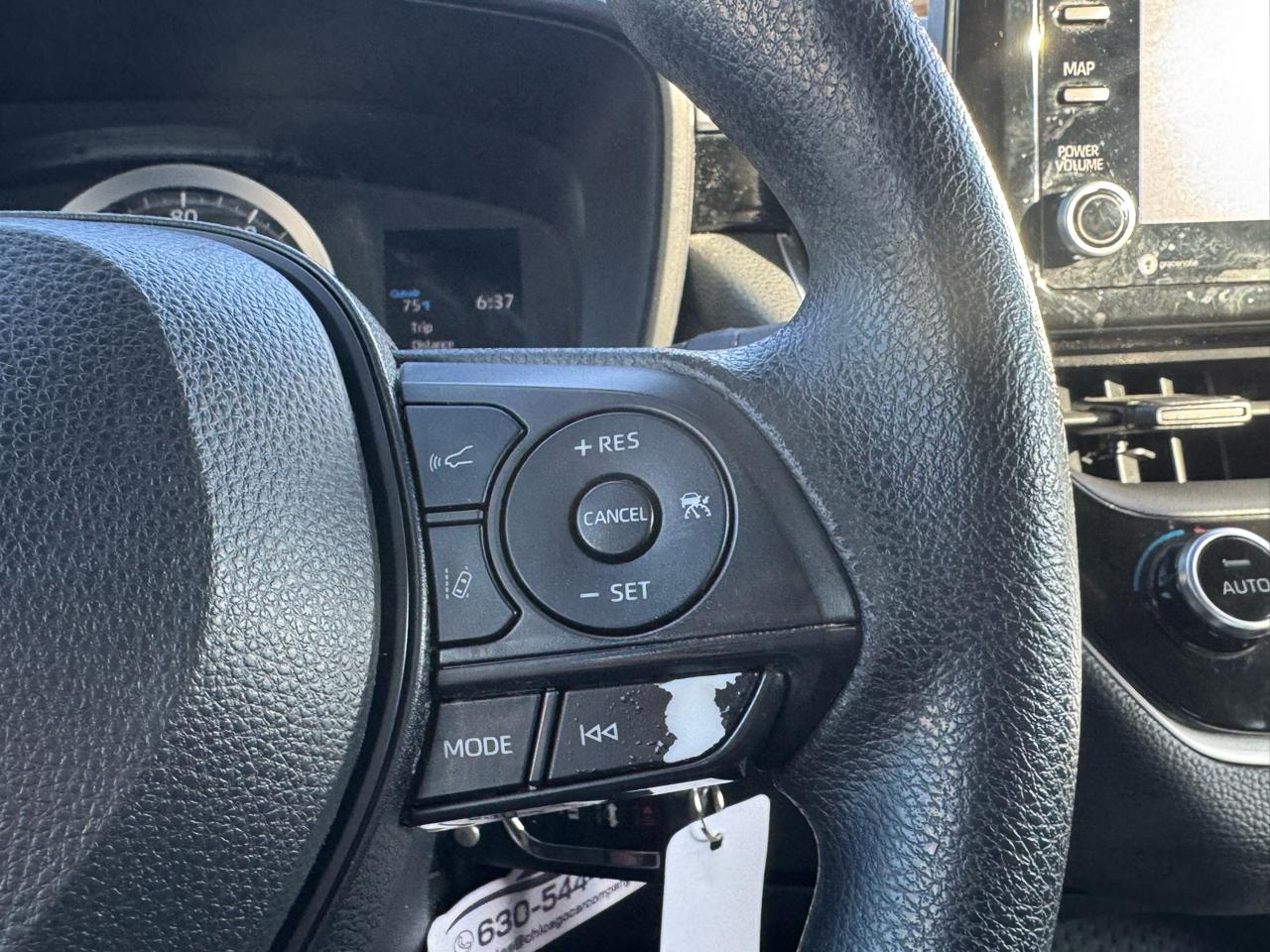 Toyota Corolla LE CVT (Natl) 2022