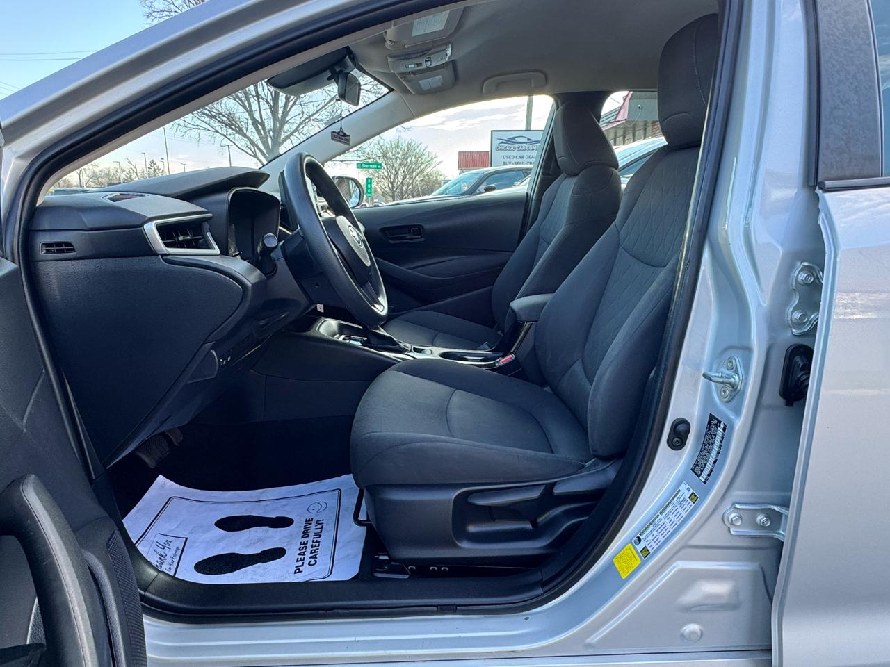 Toyota Corolla LE CVT (Natl) 2022