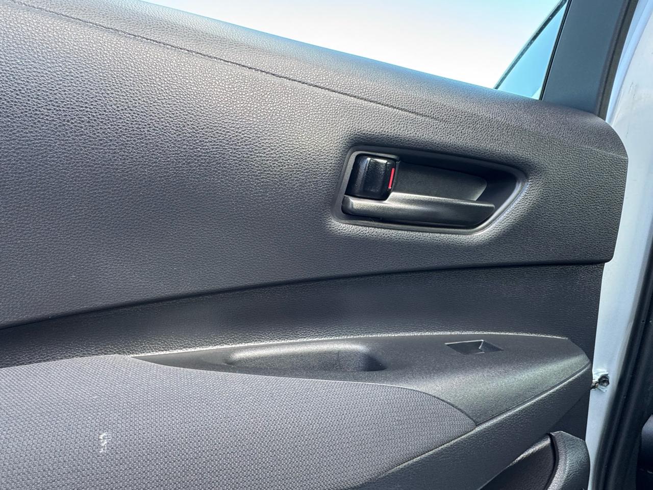 Toyota Corolla LE CVT (Natl) 2022