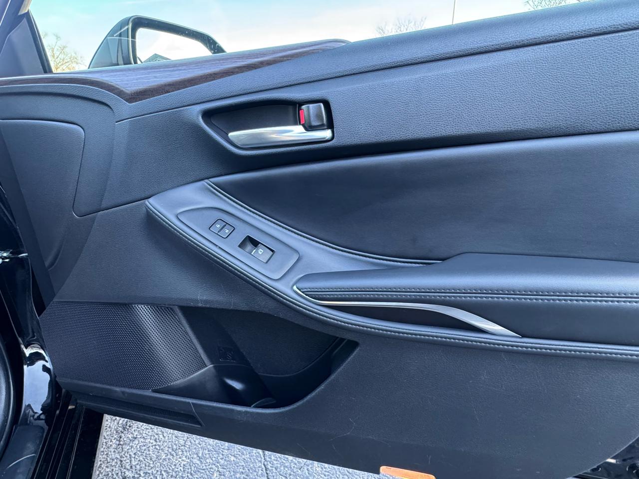 Toyota Avalon Hybrid XLE FWD (Natl) 2022