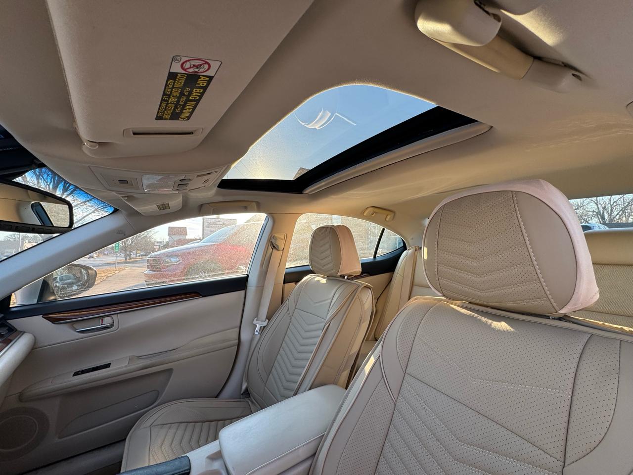 Lexus ES 300h 4dr Sdn Hybrid 2013