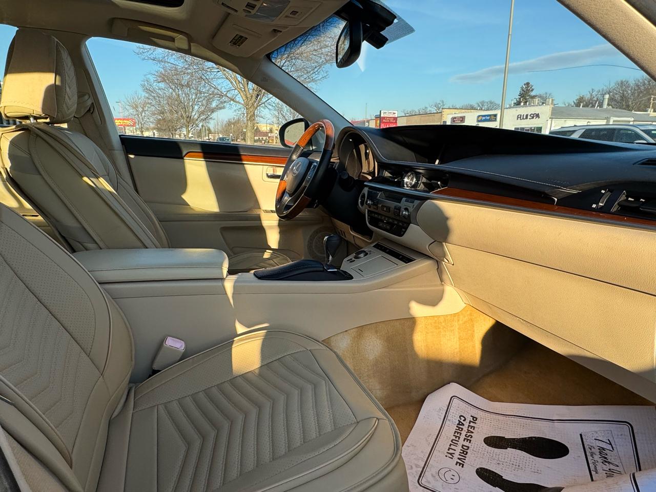 Lexus ES 300h 4dr Sdn Hybrid 2013