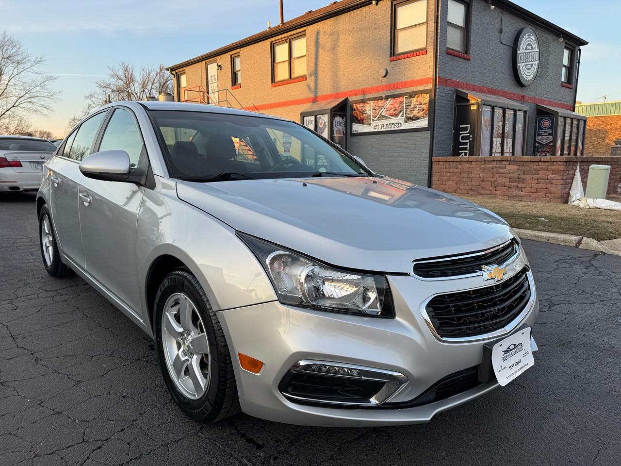 Chevrolet Cruze Limited 4dr Sdn Auto LT w/1LT 2016
