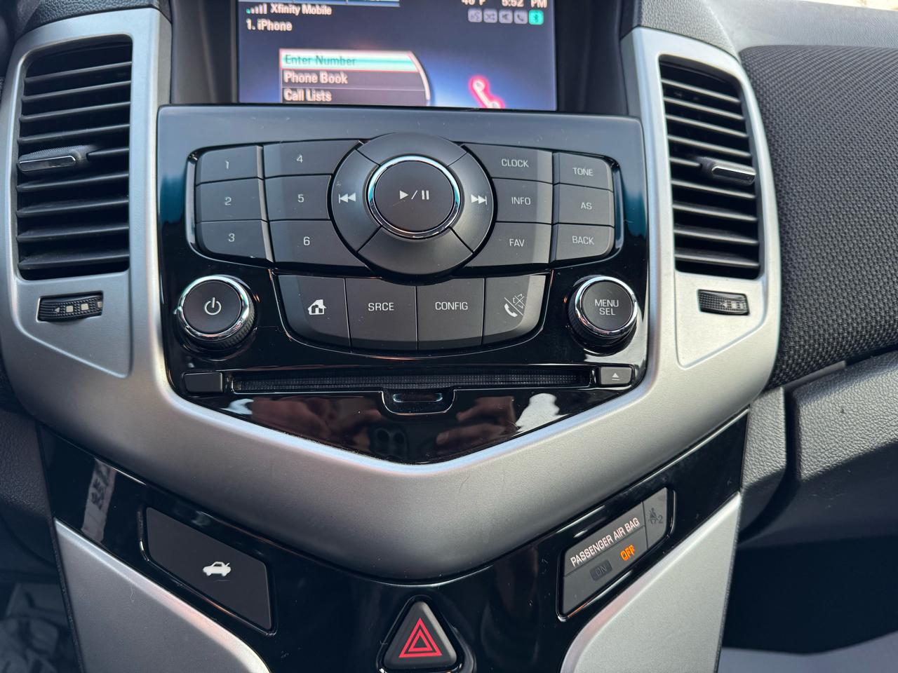 Chevrolet Cruze Limited 4dr Sdn Auto LT w/1LT 2016