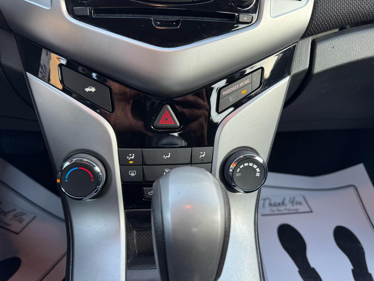 Chevrolet Cruze Limited 4dr Sdn Auto LT w/1LT 2016