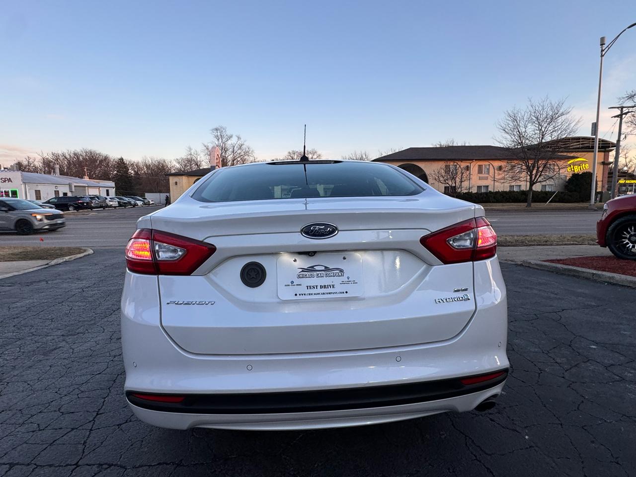 Ford Fusion 4dr Sdn SE Hybrid FWD 2015