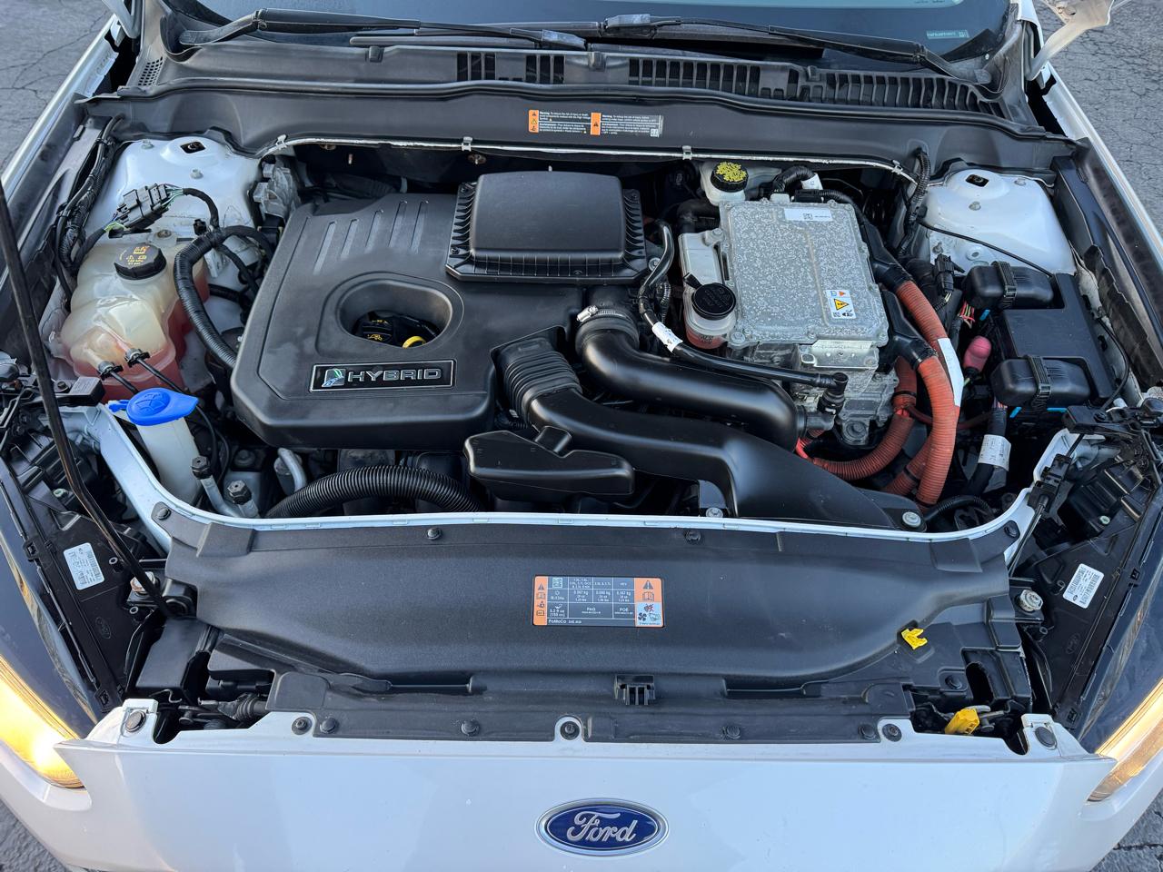 Ford Fusion 4dr Sdn SE Hybrid FWD 2015