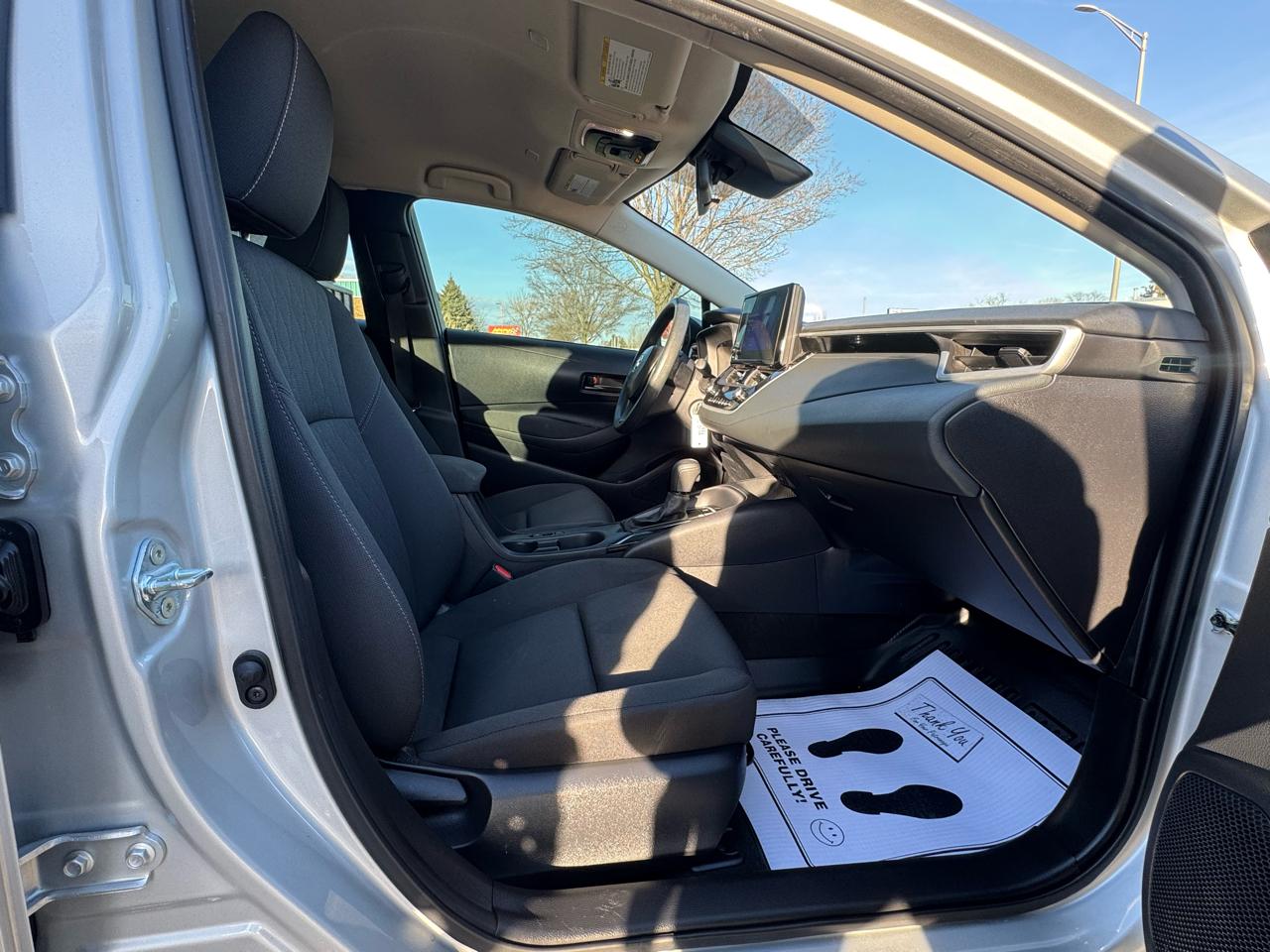 Toyota Corolla LE CVT (Natl) 2025