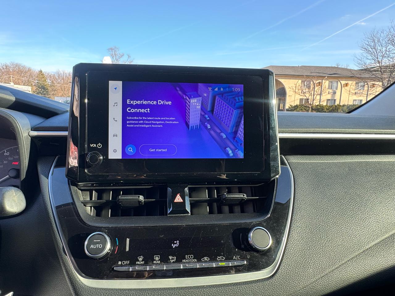 Toyota Corolla LE CVT (Natl) 2025