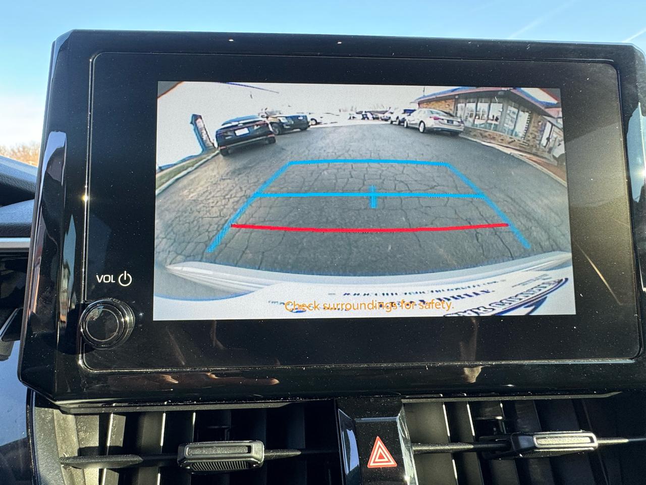 Toyota Corolla LE CVT (Natl) 2025