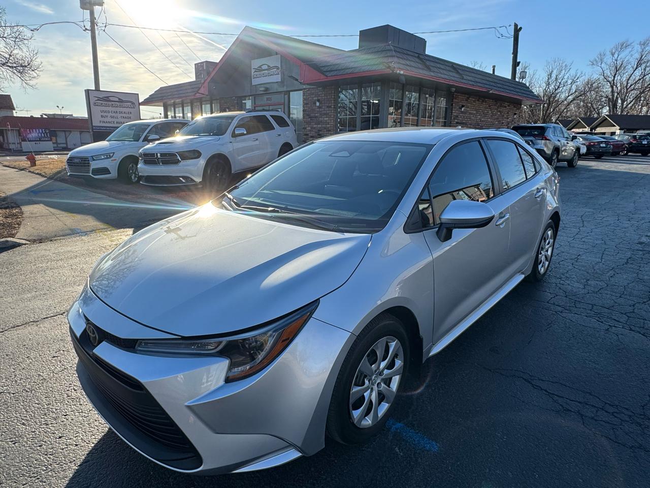 Toyota Corolla LE CVT (Natl) 2025