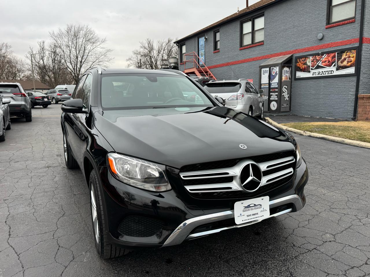 Mercedes-Benz GLC GLC 300 4MATIC SUV 2017