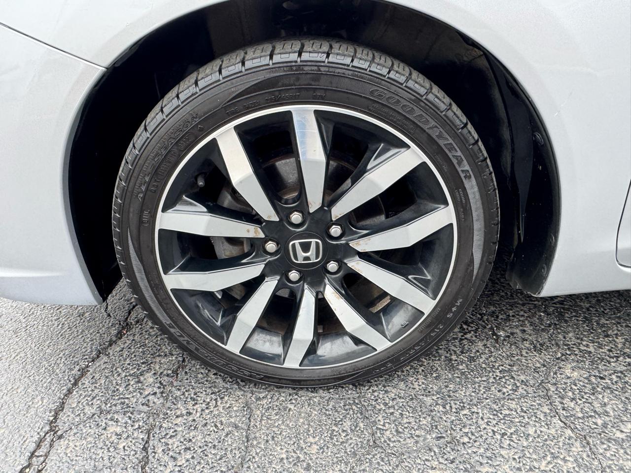 Honda Civic Sedan 4dr CVT EX-L 2015