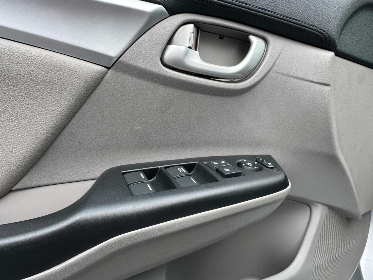 Honda Civic Sedan 4dr CVT EX-L 2015