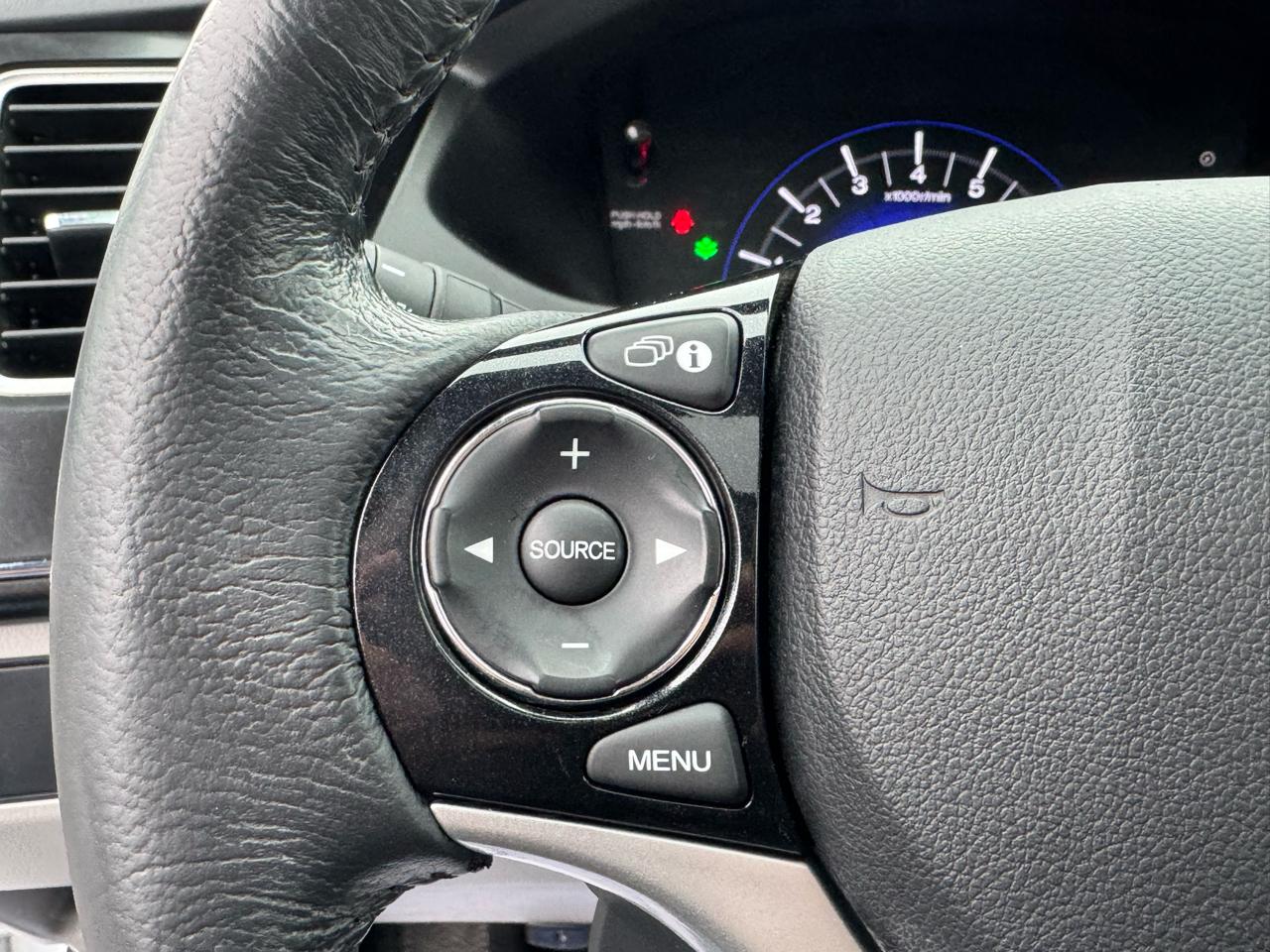 Honda Civic Sedan 4dr CVT EX-L 2015