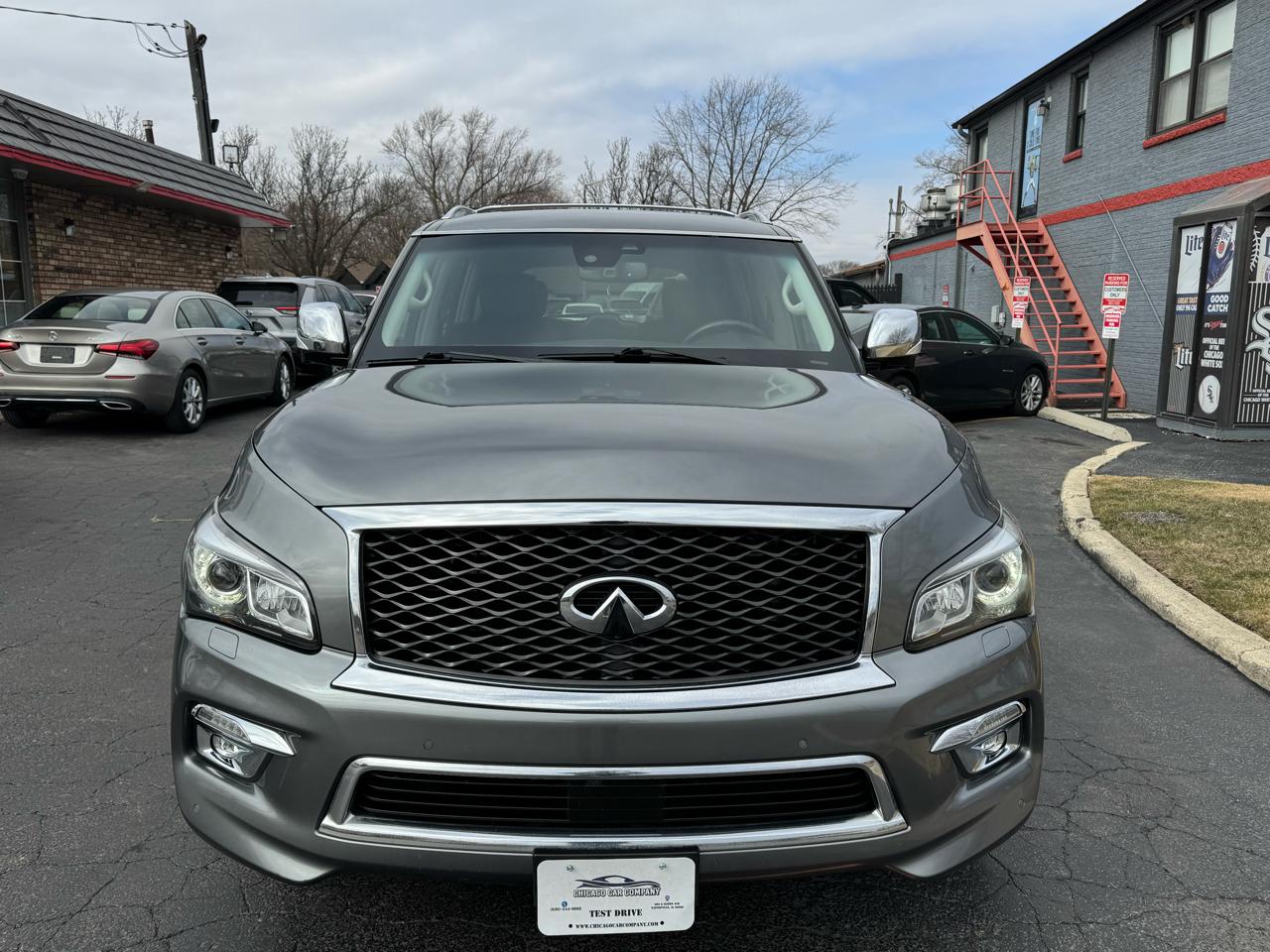 Infiniti QX80 AWD 2017