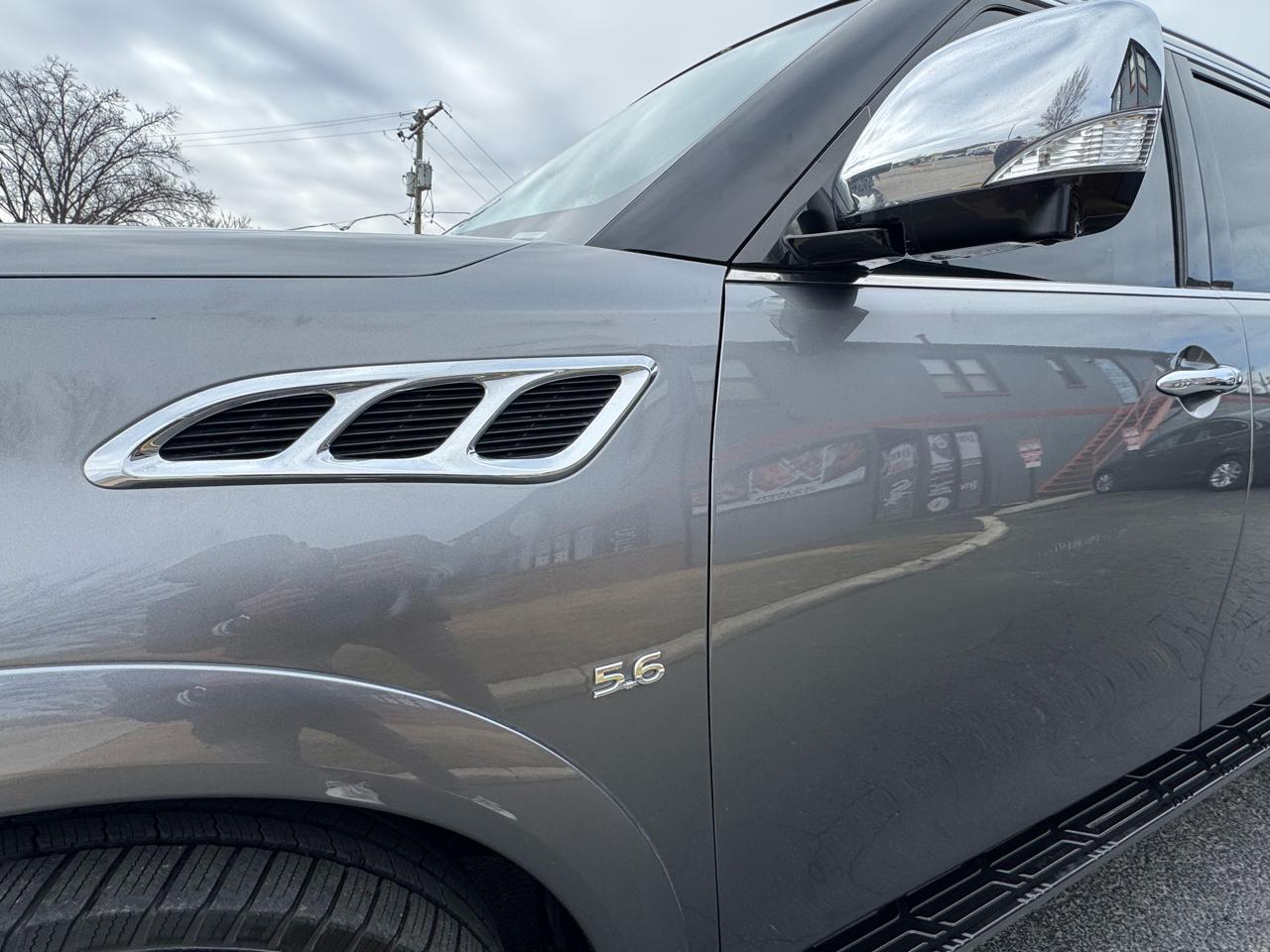 Infiniti QX80 AWD 2017