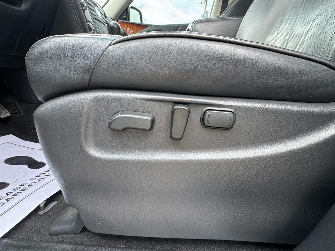 Infiniti QX80 AWD 2017