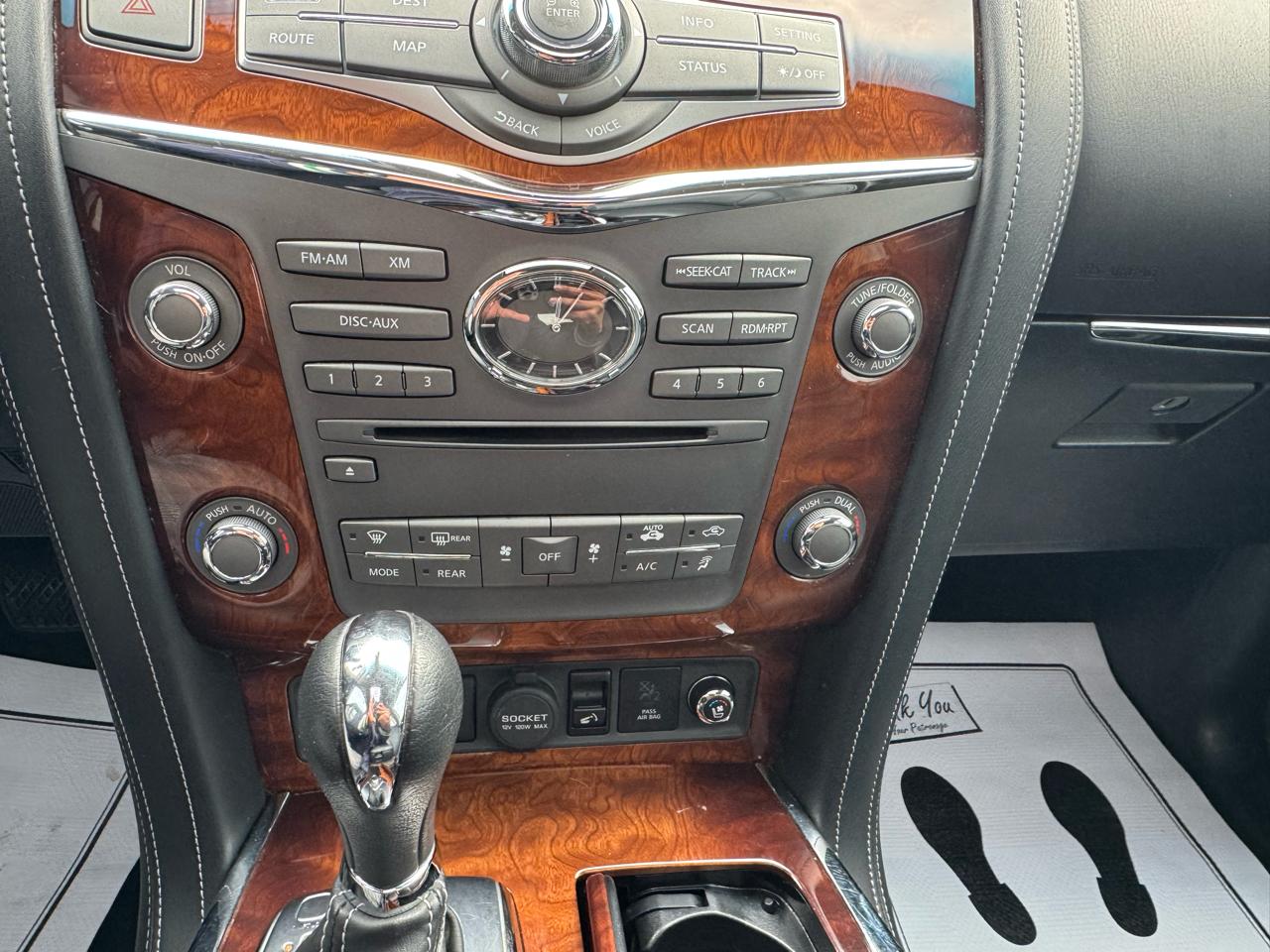 Infiniti QX80 AWD 2017