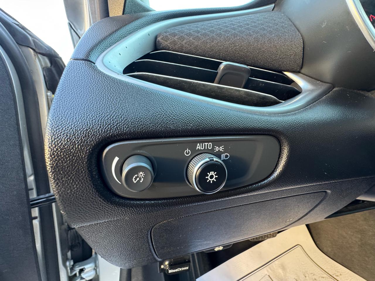 Chevrolet Malibu 4dr Sdn LS w/1LS 2017