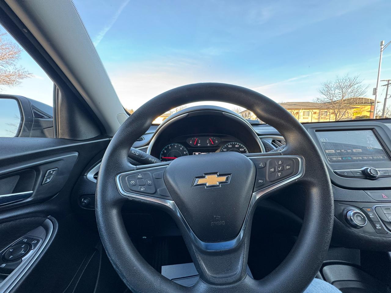 Chevrolet Malibu 4dr Sdn LS w/1LS 2017