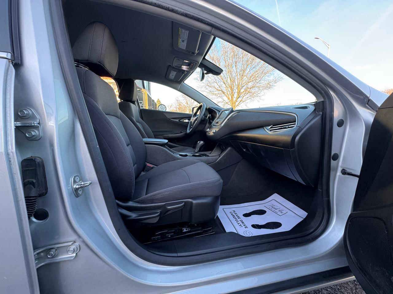 Chevrolet Malibu 4dr Sdn LS w/1LS 2017