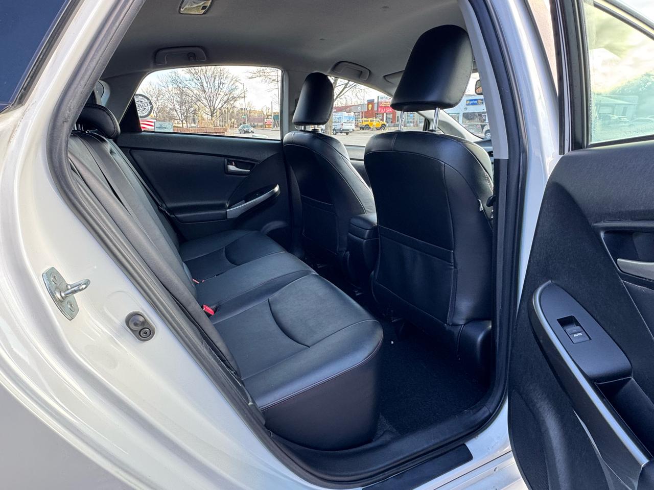 Toyota Prius 5dr HB Persona (Natl) 2013