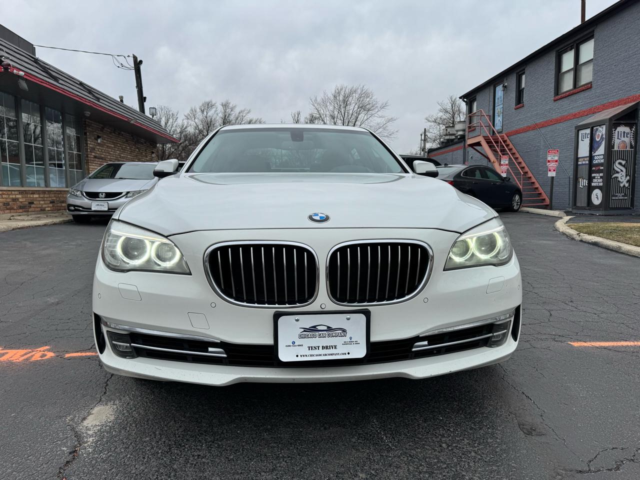 BMW 7 Series 4dr Sdn 740Li xDrive AWD 2013