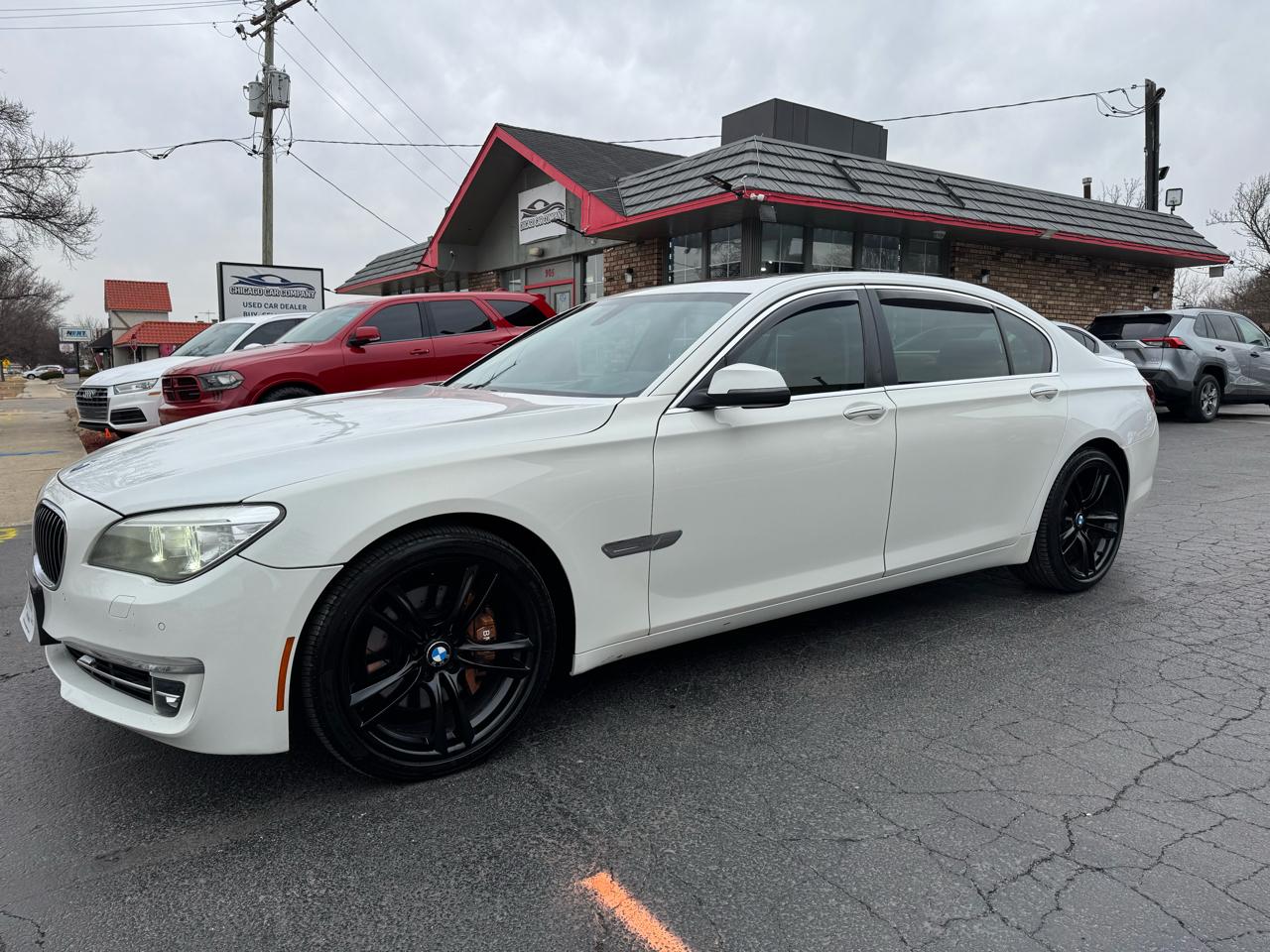 BMW 7 Series 4dr Sdn 740Li xDrive AWD 2013