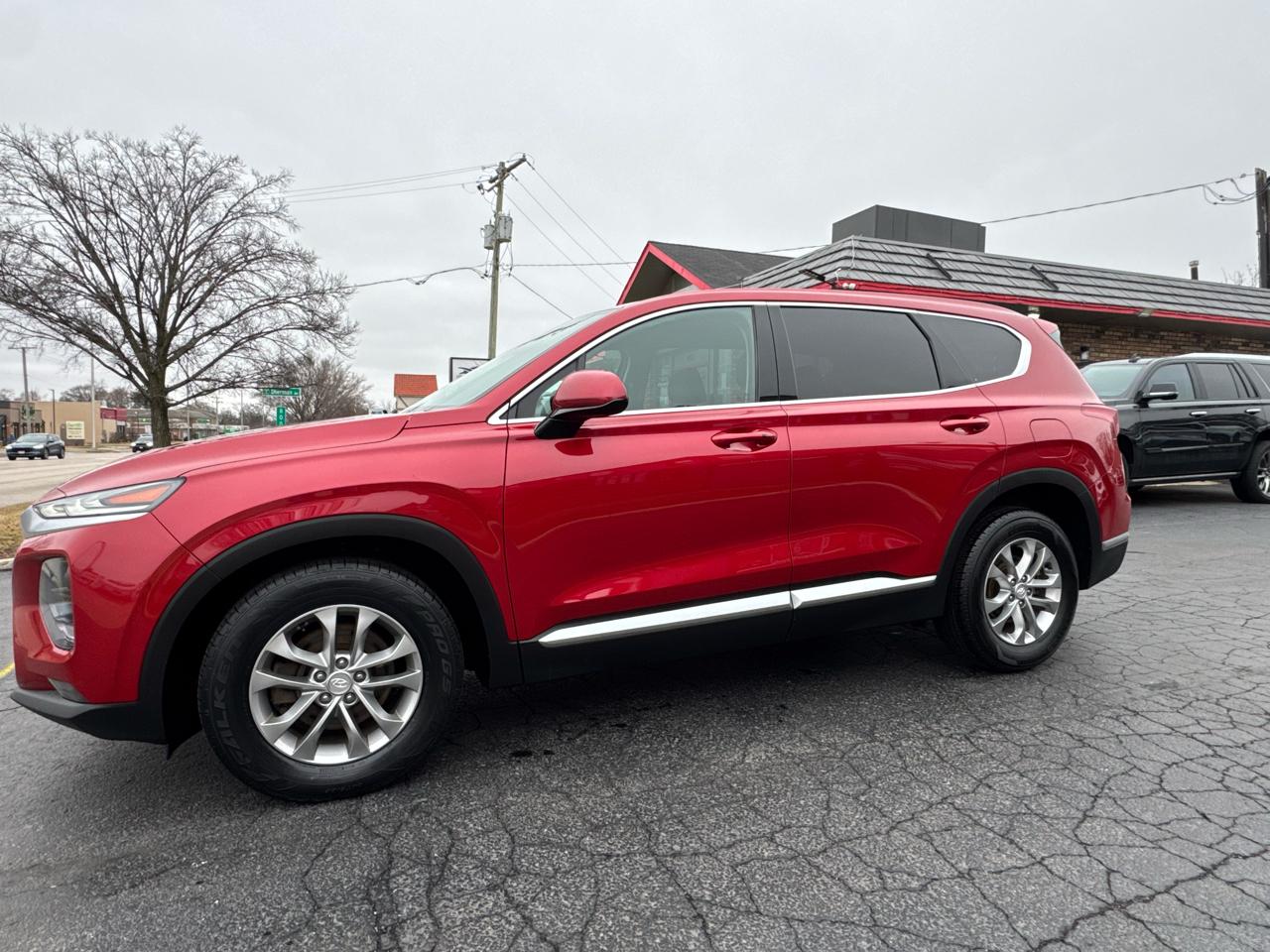 Hyundai Santa Fe SEL 2.4L Auto FWD 2019