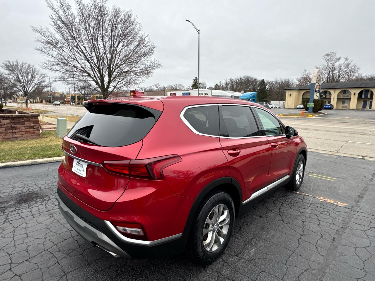 Hyundai Santa Fe SEL 2.4L Auto FWD 2019