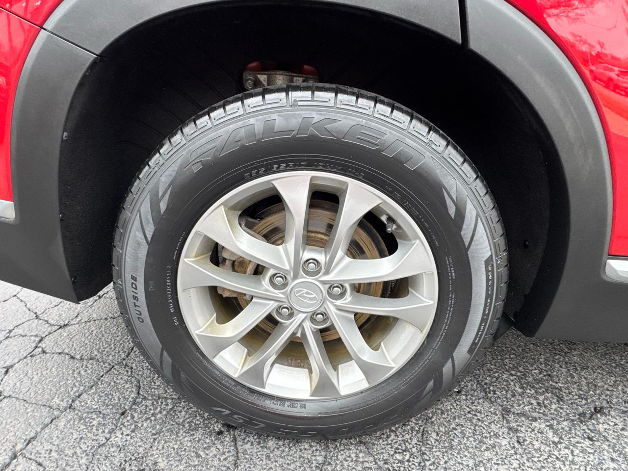 Hyundai Santa Fe SEL 2.4L Auto FWD 2019