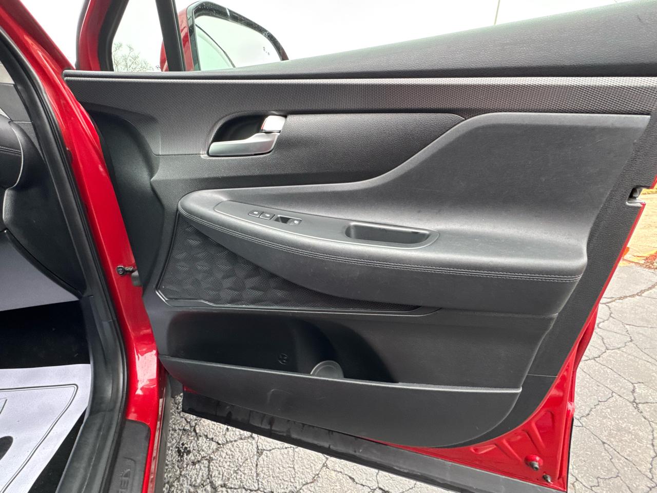 Hyundai Santa Fe SEL 2.4L Auto FWD 2019