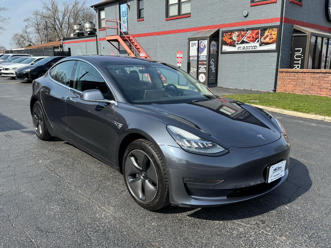 Tesla Model 3 Mid Range Battery RWD 2018