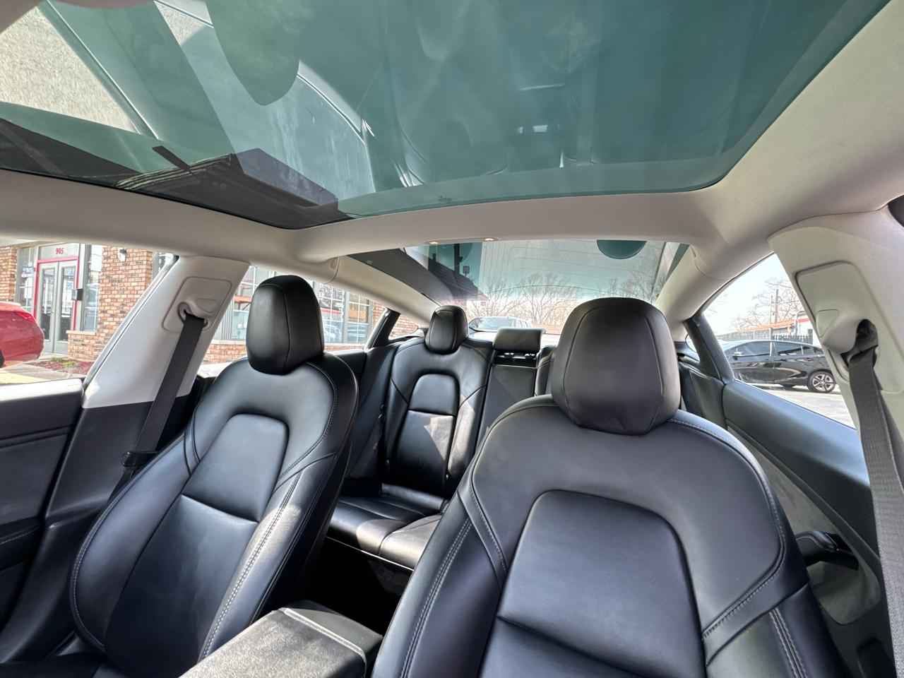 Tesla Model 3 Mid Range Battery RWD 2018