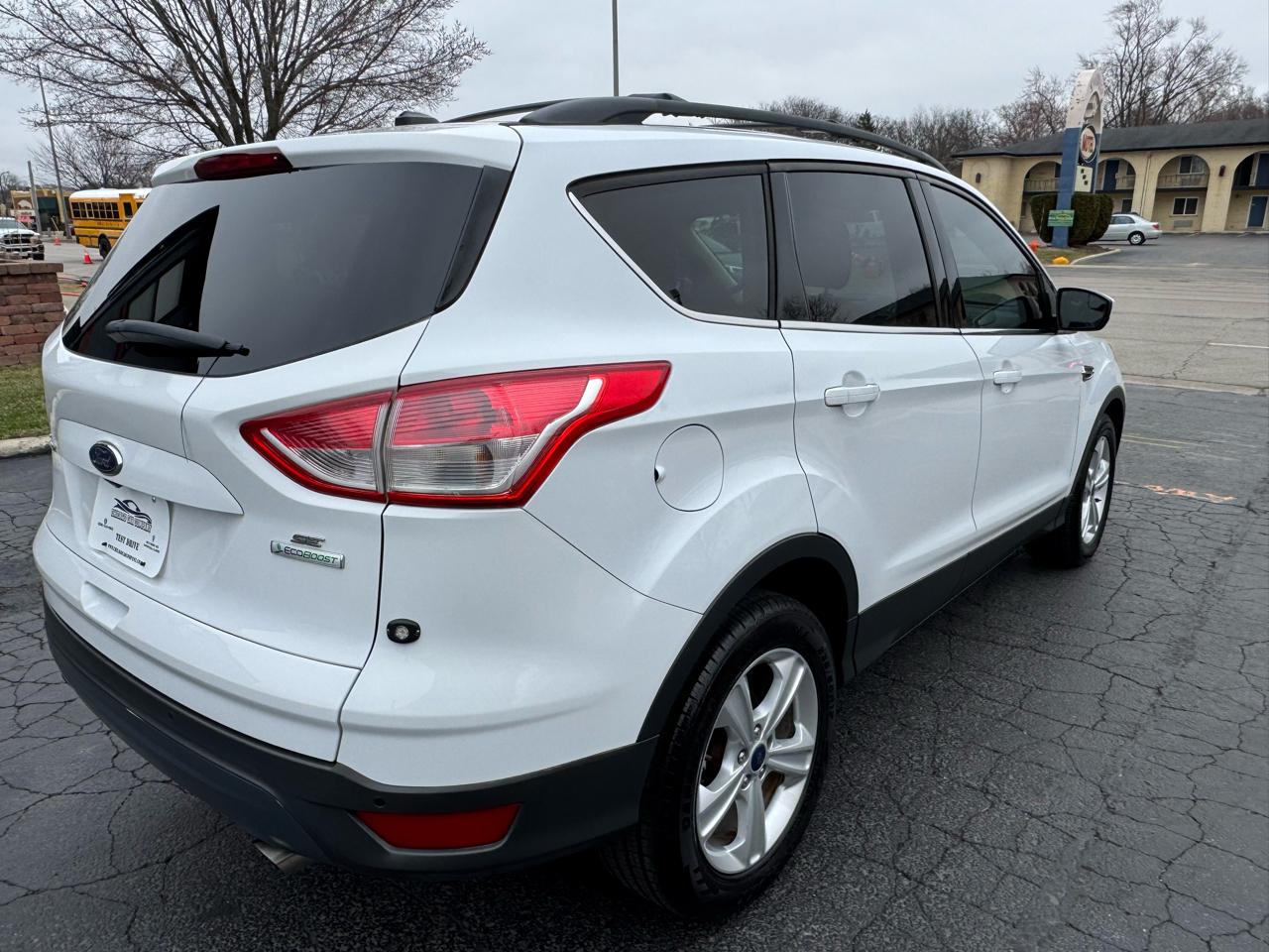 Ford Escape FWD 4dr SE 2016