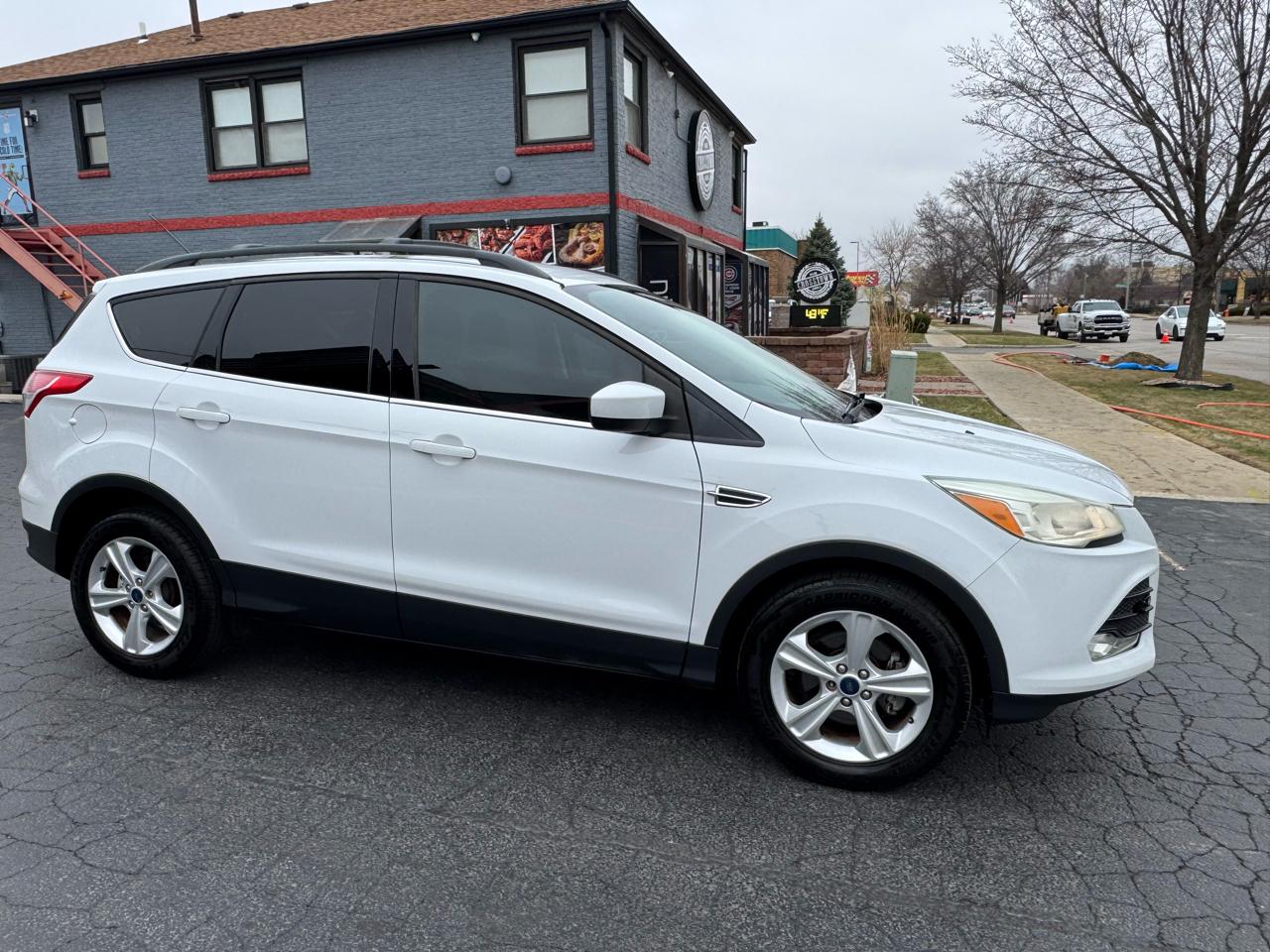 Ford Escape FWD 4dr SE 2016