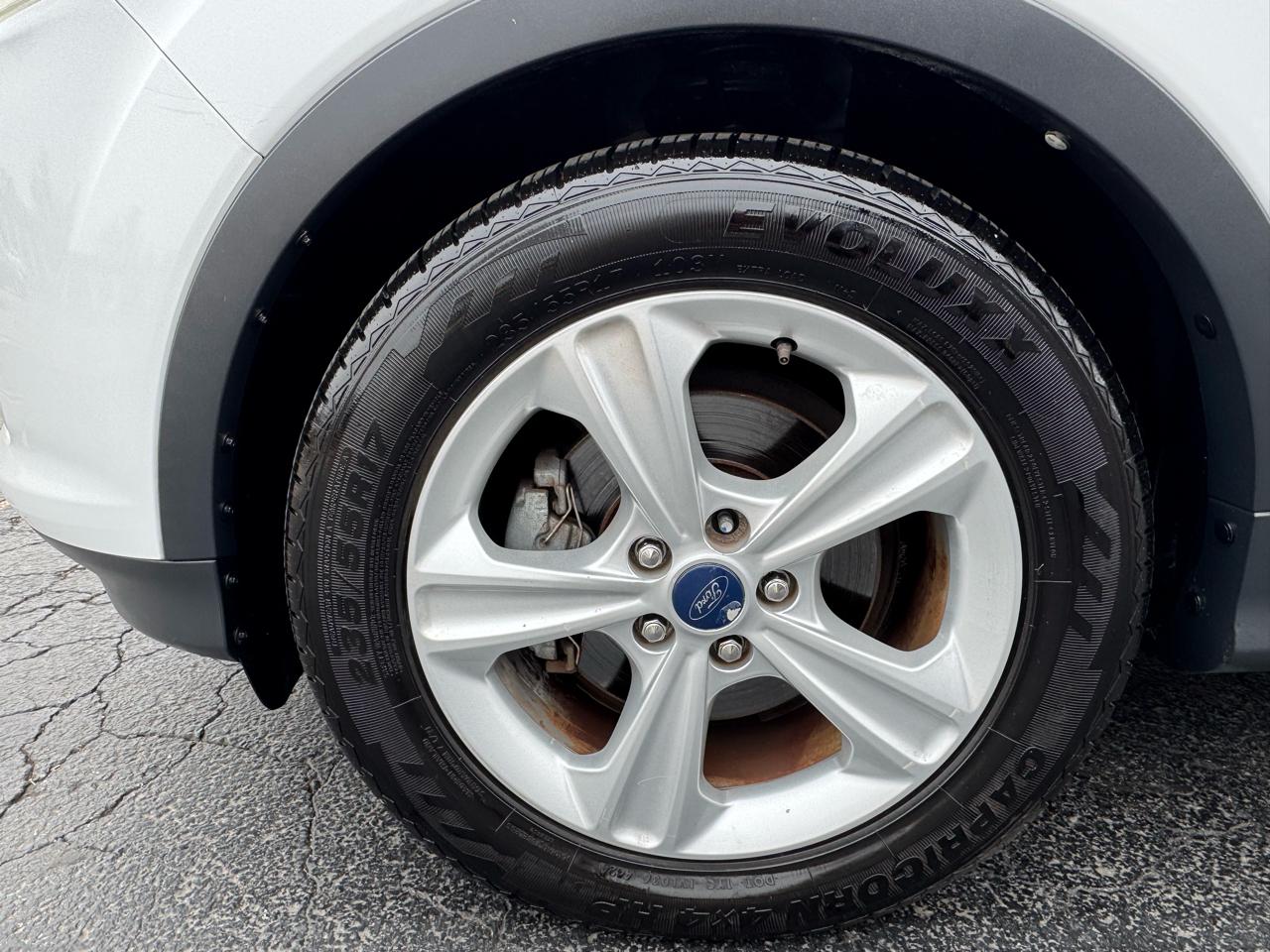 Ford Escape FWD 4dr SE 2016