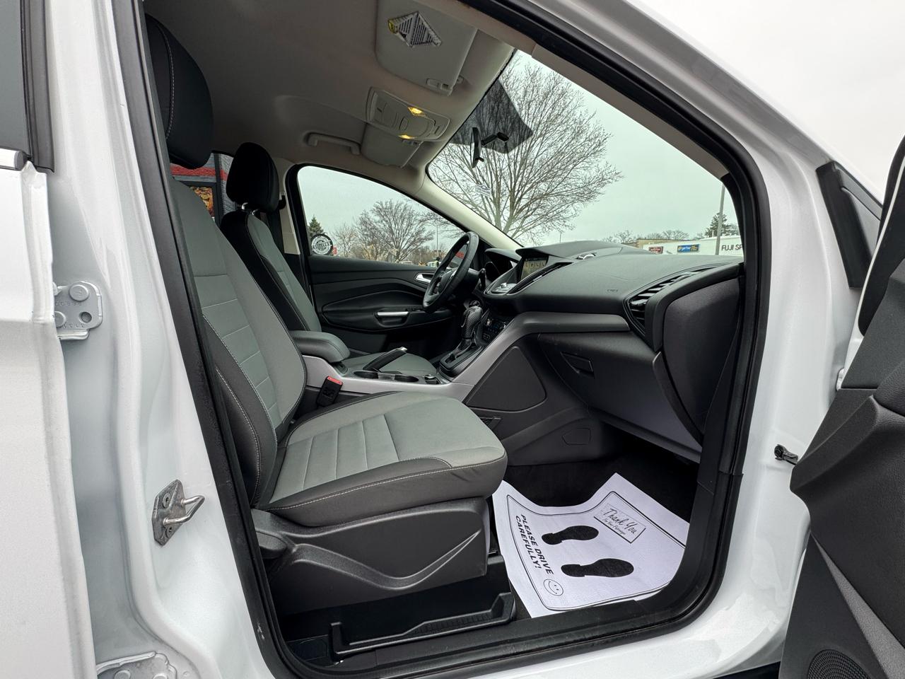 Ford Escape FWD 4dr SE 2016