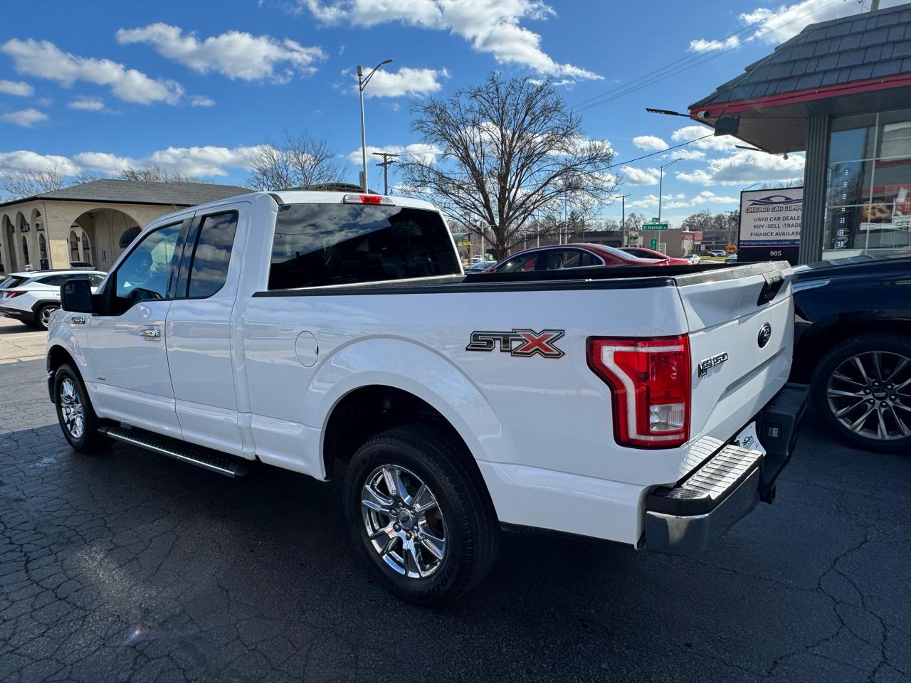 Ford F-150 2WD SuperCab 145" Lariat 2016