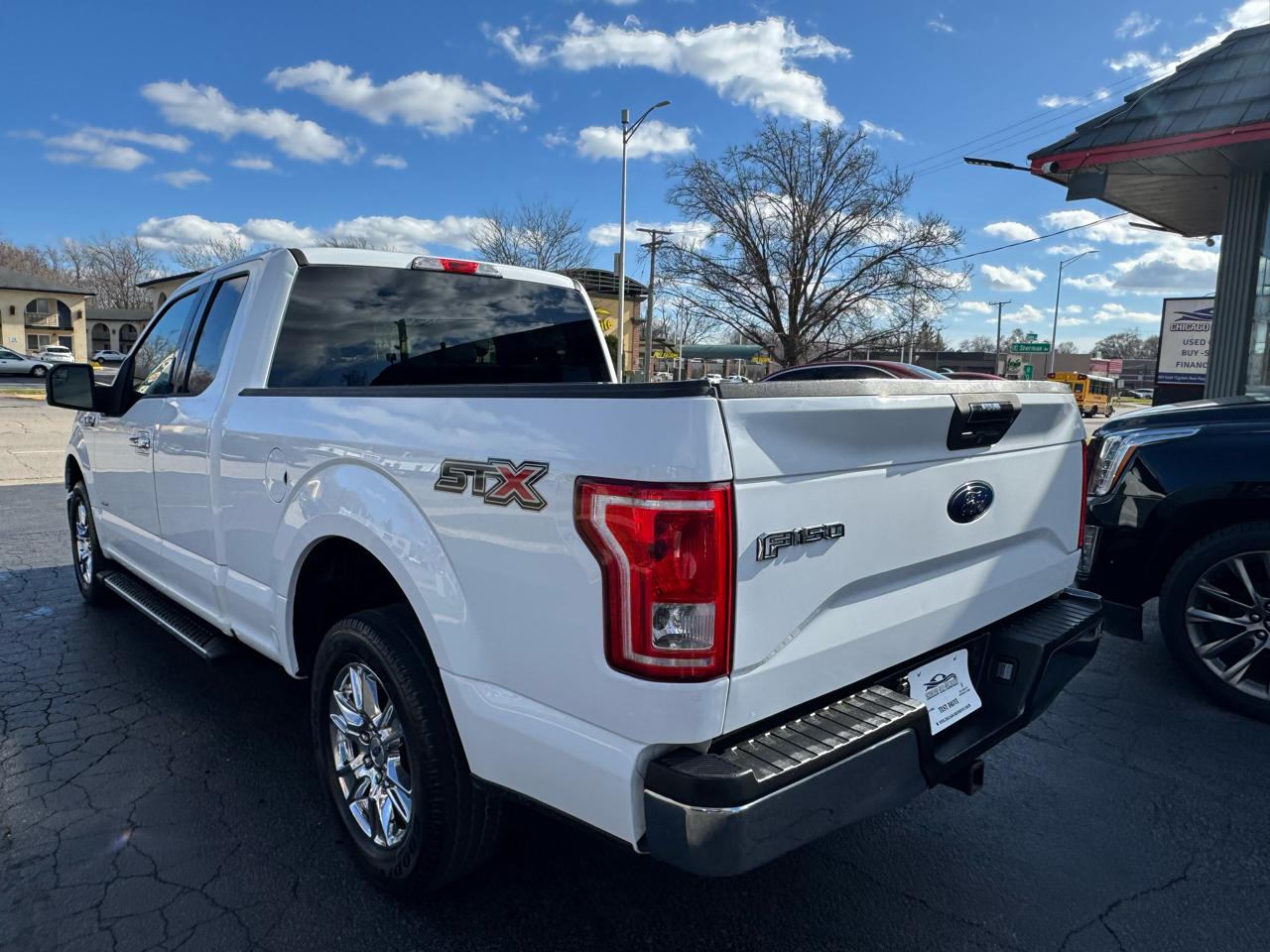 Ford F-150 2WD SuperCab 145" Lariat 2016